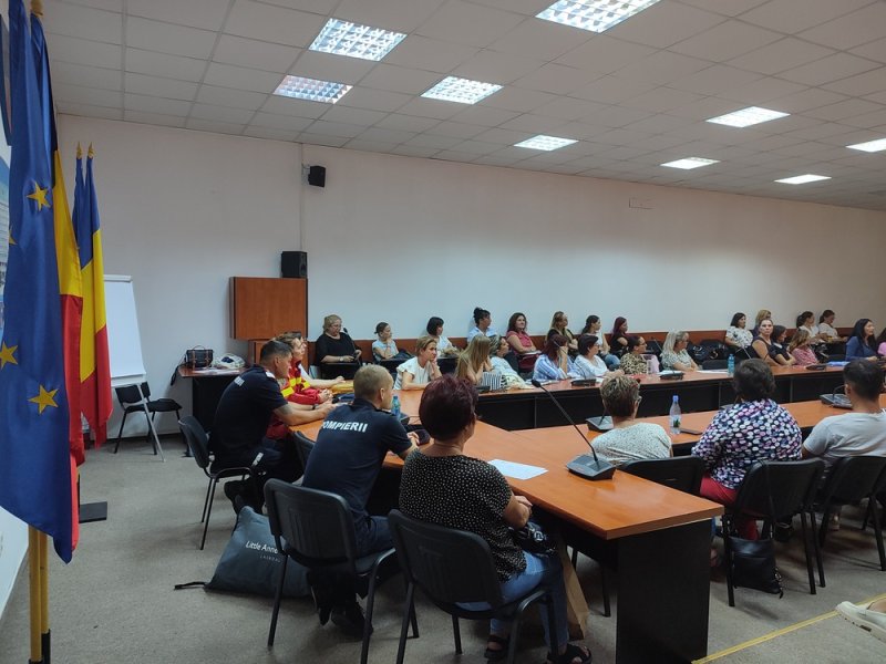 Sesiune-informare-consum-de-droguri3