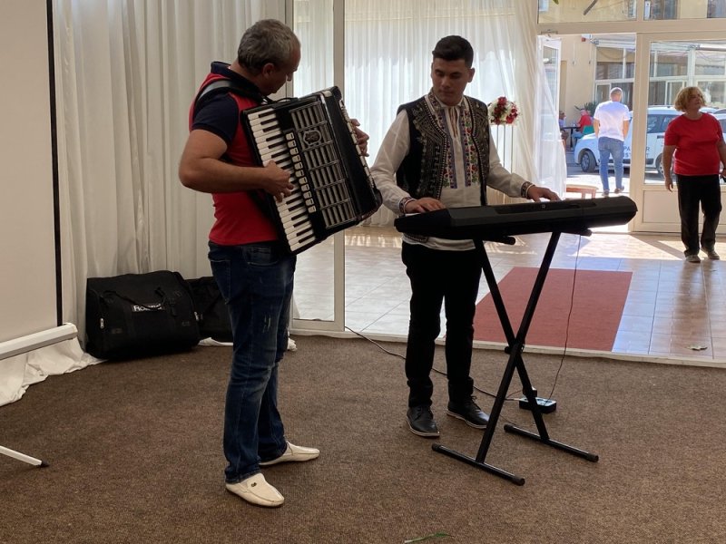 socializarea-nu-cunoaste-varsta-11