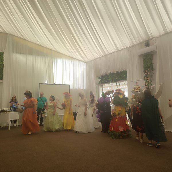 socializarea-nu-cunoaste-varsta-16