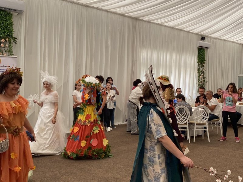 socializarea-nu-cunoaste-varsta-7