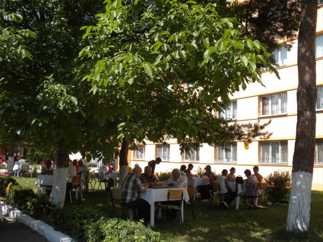 socializarea_nu_cunoaste_varste8